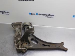 Used Front wishbone, left Volkswagen Touran (1T1/T2) 1.6 FSI 16V Price on request offered by Boels Autodemontage
