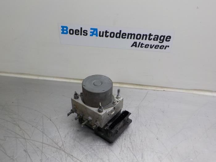 Usagé Pompe ABS Toyota Aygo (B10) 1.4 HDI Prix € 50,00 Règlement à la marge proposé par Boels Autodemontage