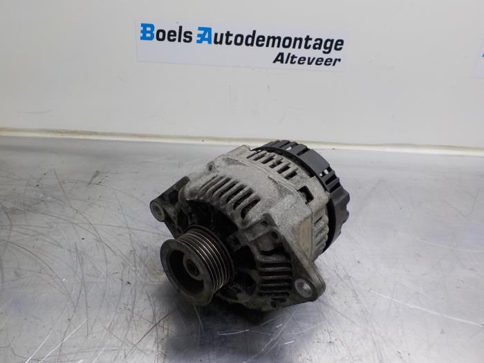Gebrauchte Dynamo Renault Kangoo Express (FC) 1.9 D 65 Preis € 40,00 Margenregelung angeboten von Boels Autodemontage
