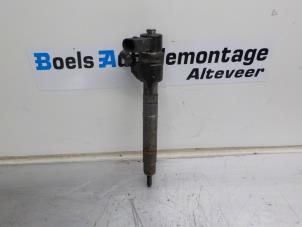 Used Injector (diesel) Mercedes E Combi (S210) 3.2 E-320 CDI 24V Price € 20,00 Margin scheme offered by Boels Autodemontage