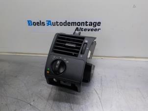 Used Light switch Mercedes E Combi (S210) 3.2 E-320 CDI 24V Price € 35,00 Margin scheme offered by Boels Autodemontage