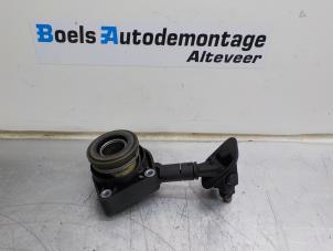 Used Clutch kit (complete) Volvo V50 (MW) 2.0 16V Price on request offered by Boels Autodemontage