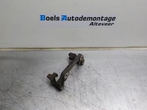 Used Rear brake calliperholder, right Volvo V50 (MW) 2.0 16V Price on request offered by Boels Autodemontage