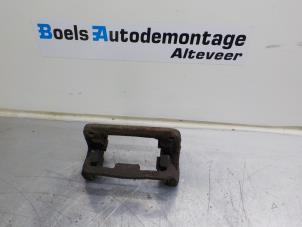 Used Rear brake calliperholder, right Mercedes A (W169) 1.5 A-150 16V Price € 20,00 Margin scheme offered by Boels Autodemontage