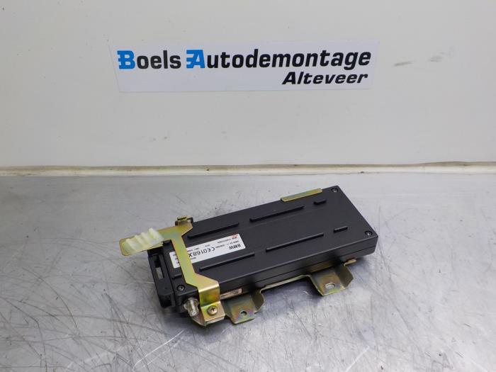 Begagnade Telefonmodul BMW 5 serie (E39) 523i 24V Pris € 25,00 Marginaltabell erbjuds av Boels Autodemontage