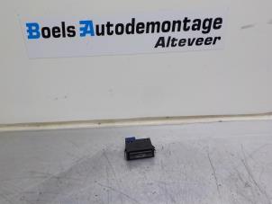 Gebrauchte Schalter Heckklappe BMW 5 serie (E39) 523i 24V Preis € 15,00 Margenregelung angeboten von Boels Autodemontage