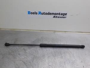 Used Set of tailgate gas struts Volkswagen Polo V (6R) 1.4 TDI 12V 90 Price on request offered by Boels Autodemontage