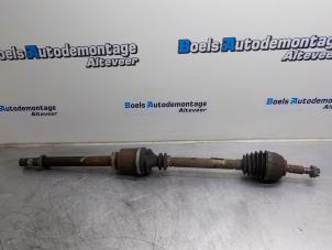 Used Front drive shaft, right Renault Megane II CC (EM) 2.0 16V Price on request offered by Boels Autodemontage