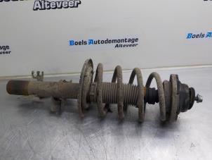 Used Front shock absorber rod, right Volkswagen Multivan T5 (7E/7HC/7HF/7HM) 2.5 TDi Price on request offered by Boels Autodemontage