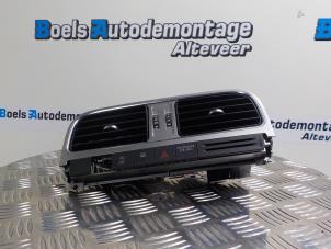 Used Dashboard vent Volkswagen Polo V (6R) 1.4 TDI DPF BlueMotion technology Price on request offered by Boels Autodemontage