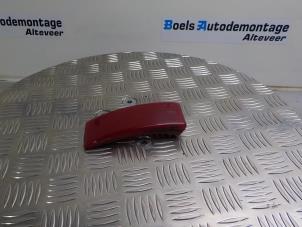 Usagé Pare-chocs réflecteur arrière gauche Ford Focus C-Max 1.8 16V Prix € 10,00 Règlement à la marge proposé par Boels Autodemontage