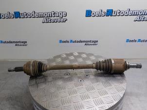 Used Front drive shaft, left Renault Clio IV (5R) 0.9 Energy TCE 90 12V Price on request offered by Boels Autodemontage