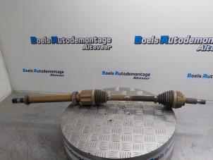 Used Front drive shaft, right Renault Clio IV (5R) 0.9 Energy TCE 90 12V Price on request offered by Boels Autodemontage