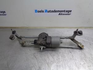 Used Wiper motor + mechanism Volkswagen Polo V (6R) 1.2 12V Price € 40,00 Margin scheme offered by Boels Autodemontage