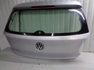 Usados Portón trasero Volkswagen Polo V (6R) 1.2 12V Precio € 125,00 Norma de margen ofrecido por Boels Autodemontage
