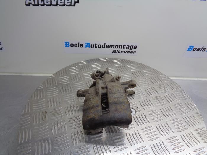 Gebrauchte Bremszange rechts hinten Volkswagen Transporter T5 1.9 TDi Preis € 35,00 Margenregelung angeboten von Boels Autodemontage