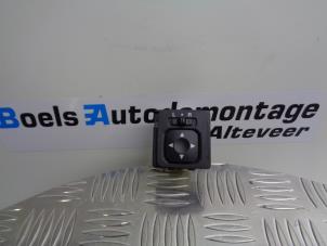 Gebrauchte Spiegel Schalter Mitsubishi Space Star (A0) 1.0 12V Preis € 25,00 Margenregelung angeboten von Boels Autodemontage