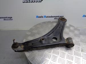 Used Front wishbone, right Mitsubishi Space Star (A0) 1.0 12V Price € 50,00 Margin scheme offered by Boels Autodemontage