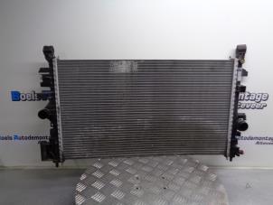 Usagé Radiateur d'eau Opel Insignia 1.8 16V Ecotec Prix € 35,00 Règlement à la marge proposé par Boels Autodemontage