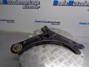 Usagé Bras de suspension avant gauche Skoda Yeti (5LAC) 1.2 TSI 16V Prix sur demande proposé par Boels Autodemontage