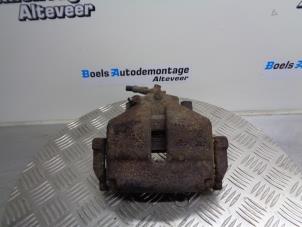 Used Front brake calliper, right Skoda Yeti (5LAC) 2.0 TDI 16V 4x4 Price on request offered by Boels Autodemontage