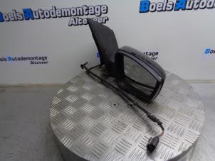 Used Wing mirror, right Volkswagen Up! (121) 1.0 12V 75 Price on request offered by Boels Autodemontage