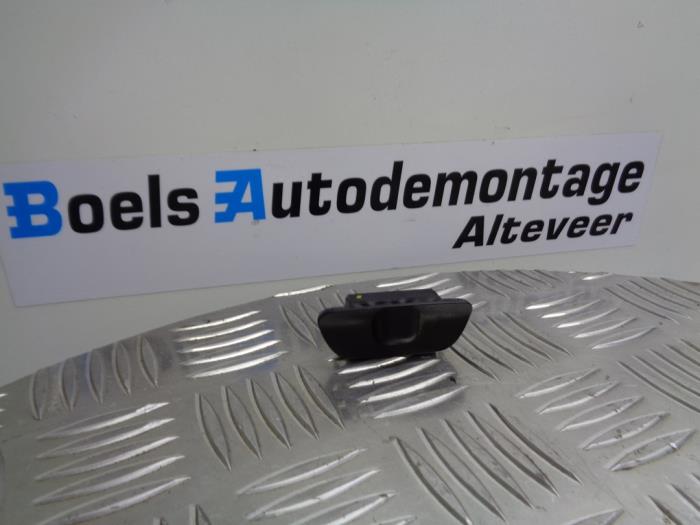 Begagnade Ljussensor Audi A6 (C7) 3.0 V6 24V TFSI Quattro Pris € 25,00 Marginaltabell erbjuds av Boels Autodemontage