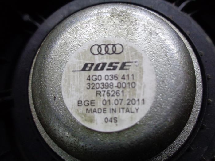 Lautsprecher van een Audi A6 (C7) 3.0 V6 24V TFSI Quattro 2013