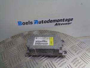 Usagé Boitier airbag BMW 5 serie (E60) 530i 24V Prix € 50,00 Règlement à la marge proposé par Boels Autodemontage