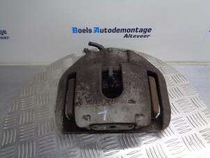 Used Front brake calliper, left BMW 5 serie (E60) 530i 24V Price € 40,00 Margin scheme offered by Boels Autodemontage