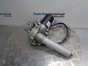 Used Electric power steering unit Toyota Yaris II (P9) 1.3 16V VVT-i Price on request offered by Boels Autodemontage
