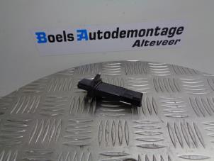 Used Air mass meter Nissan Note (E11) 1.6 16V Price € 15,00 Margin scheme offered by Boels Autodemontage