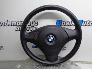 Usados Volante BMW 1 serie (E87/87N) 116i 1.6 16V Precio € 50,00 Norma de margen ofrecido por Boels Autodemontage