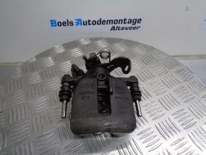 Used Rear brake calliper, left Audi A4 Cabrio (B7) 2.0 TFSI 20V Price € 35,00 Margin scheme offered by Boels Autodemontage