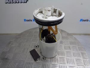 Usados Bomba eléctrica de combustible Seat Ibiza ST (6J8) 1.4 16V Precio € 40,00 Norma de margen ofrecido por Boels Autodemontage