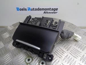 Used Front ashtray Audi A4 (B8) 1.8 TFSI 16V Price € 17,50 Margin scheme offered by Boels Autodemontage