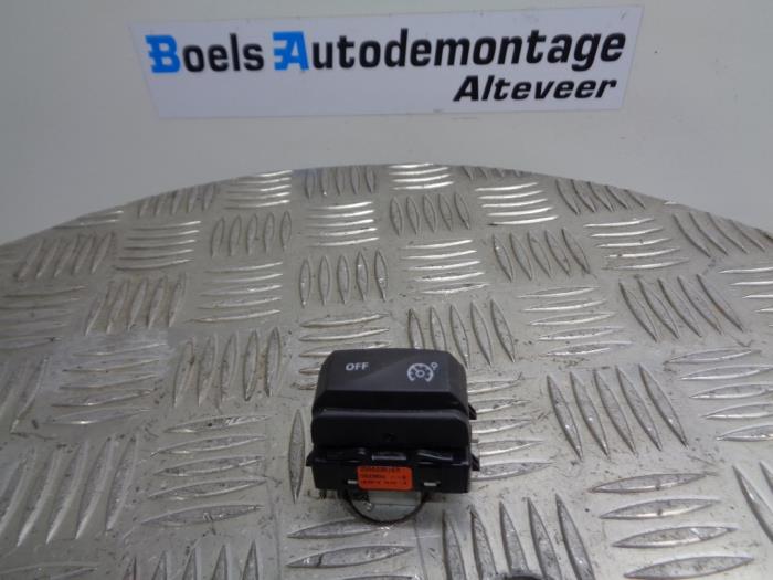 Używane Obsluga tempomatu Renault Twingo III (AH) 1.0 SCe 70 12V Cena € 25,00 Procedura marży oferowane przez Boels Autodemontage
