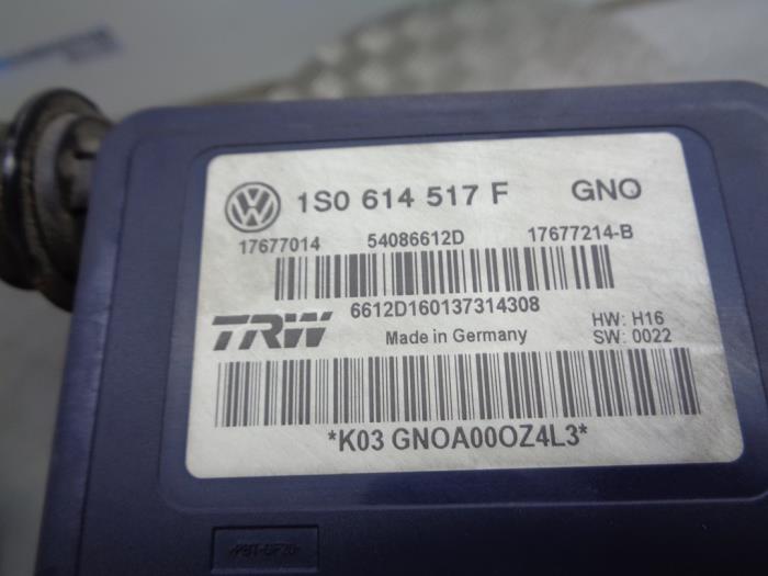 ABS pump from a Volkswagen Up! (121) 1.0 12V 75 2014