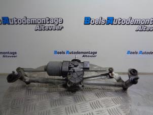 Used Wiper motor + mechanism Volkswagen Polo V (6R) 1.6 TDI 16V 105 Price on request offered by Boels Autodemontage