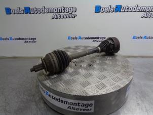 Used Front drive shaft, left Volkswagen Polo V (6R) 1.6 TDI 16V 105 Price € 50,00 Margin scheme offered by Boels Autodemontage