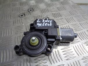 Used Door window motor Volkswagen Polo V (6R) 1.6 TDI 16V 105 Price on request offered by Boels Autodemontage