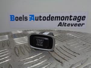 Używane Przelacznik Start/Stop Volvo V40 (MV) 1.6 D2 Cena na żądanie oferowane przez Boels Autodemontage