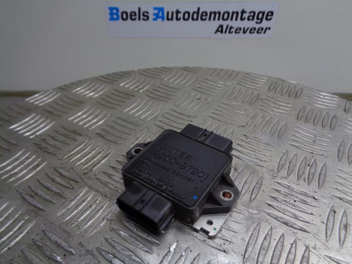 Usados Módulo de encendido Daihatsu Cuore (L251/271/276) 1.0 12V DVVT Precio € 25,00 Norma de margen ofrecido por Boels Autodemontage