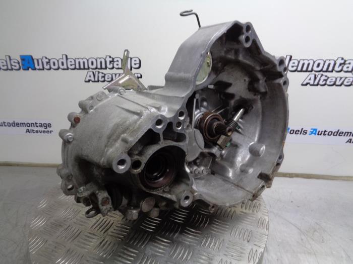 Getriebe Daihatsu Cuore (L251/271/276), 2003 1.0 12V DVVT, Fließheck, Benzin, 989cc, 43kW (58pk), FWD, EJVE, 2003-05 / 2008-01, L251 (Gebraucht)
