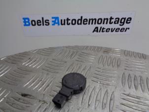 Used Rain sensor Opel Corsa D 1.2 16V Price € 25,00 Margin scheme offered by Boels Autodemontage