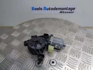 Używane Silnik szyby drzwiowej Volkswagen Golf VIII (CD1) 2.0 TDI BlueMotion 16V Cena € 20,00 Procedura marży oferowane przez Boels Autodemontage