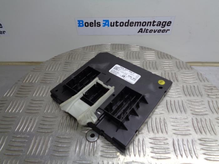 Used Body control computer Volkswagen Golf VIII (CD1) 2.0 TDI BlueMotion 16V Price € 150,00 Margin scheme offered by Boels Autodemontage