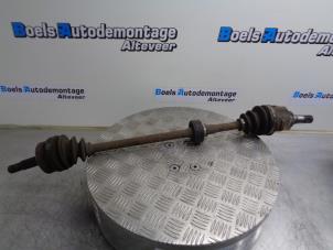 Used Front drive shaft, right Nissan Micra (K10) 1.0 DX,SDX,GL Price € 30,00 Margin scheme offered by Boels Autodemontage