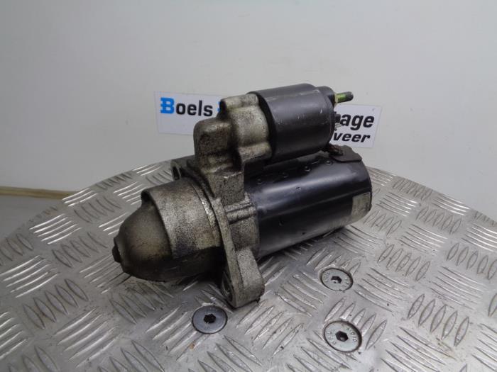 Begagnade Startmotor Volkswagen Passat Variant 4Motion (3B6) 2.8 V6 30V Pris € 35,00 Marginaltabell erbjuds av Boels Autodemontage