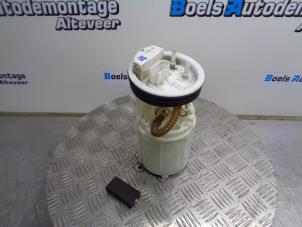 Used Electric fuel pump Volkswagen Polo IV (9N1/2/3) 1.2 Price on request offered by Boels Autodemontage